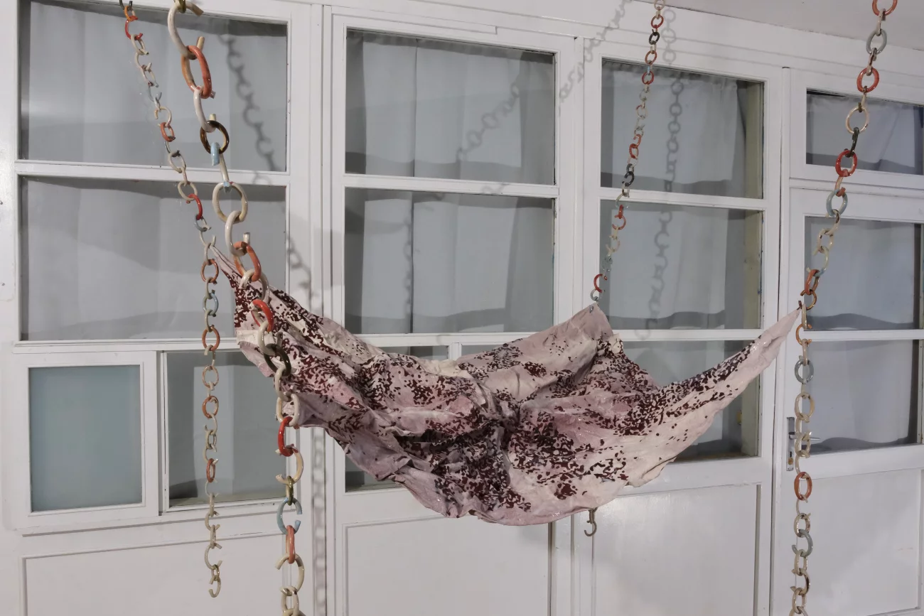 Suspended life
